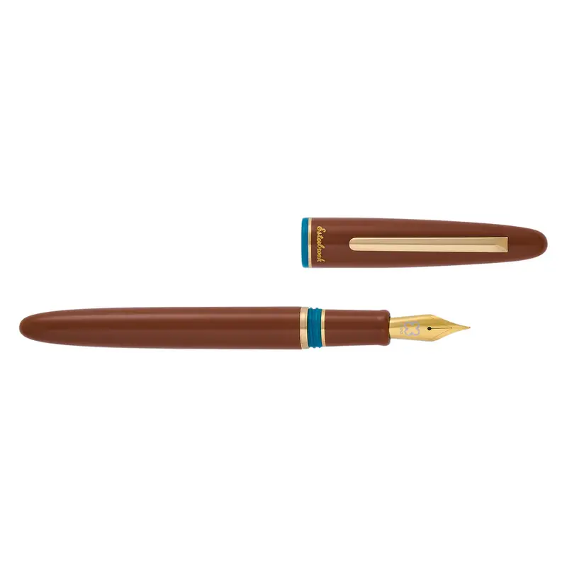 Back to the Lands Estie Fountain Pen / Incredible Rock / Gold Trim - EF