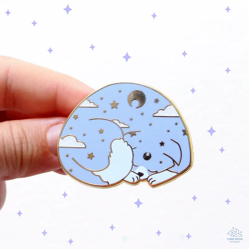 Blue Dreaming Cat Enamel Pin