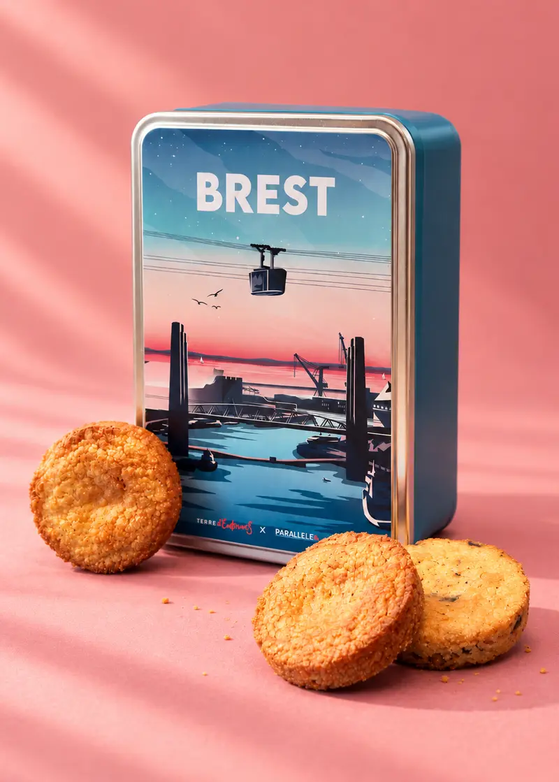 Boîte illustrée - Brest - Vue sur la Penfeld - garnie de 12 palets brestois