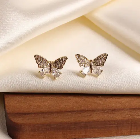 Boucles d'Oreilles Fille Couleur Or Papillon