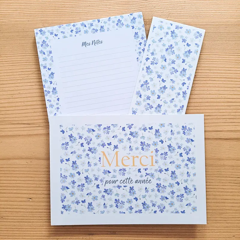 Cadeau fin d'année · Bloc-notes + carte + marque-page "Liberty myosotis"