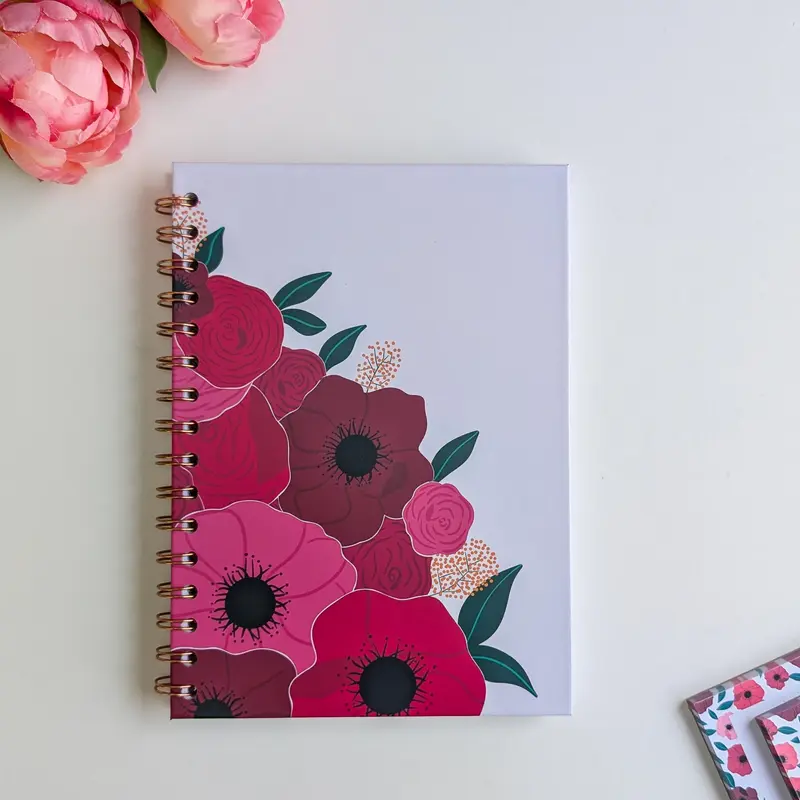 Carnet A5 - Reliure à Spirale - Gros bouquet d'Anémones et de Roses