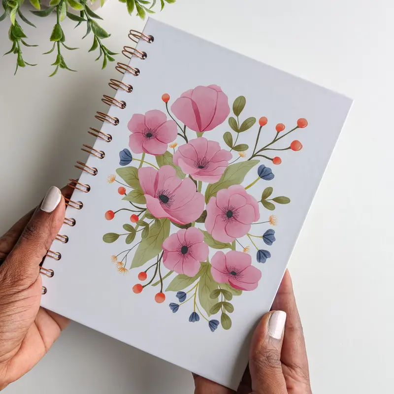 Carnet A5 - Reliure à spirale - Grosses fleurs roses