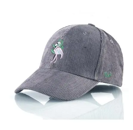 Casquette en Velours Gris Flamant Rose