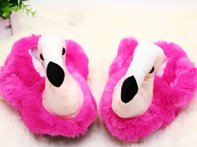 Chaussons Peluche Flamant Rose