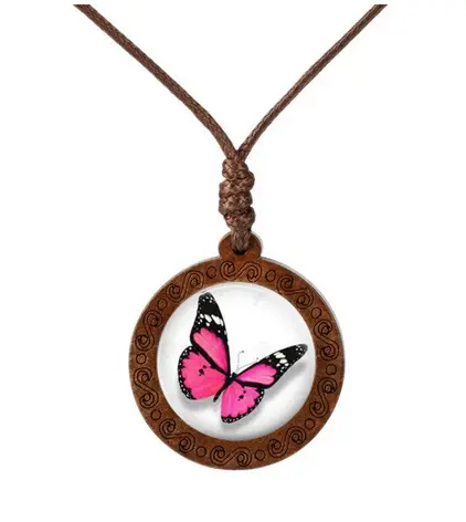 Collier Bois Papillon