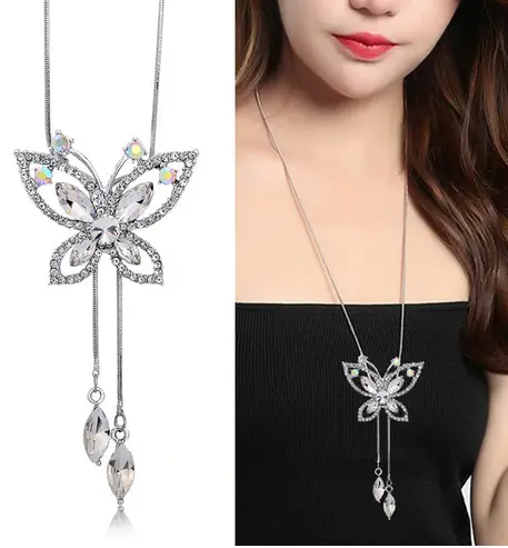 Collier Long Papillon