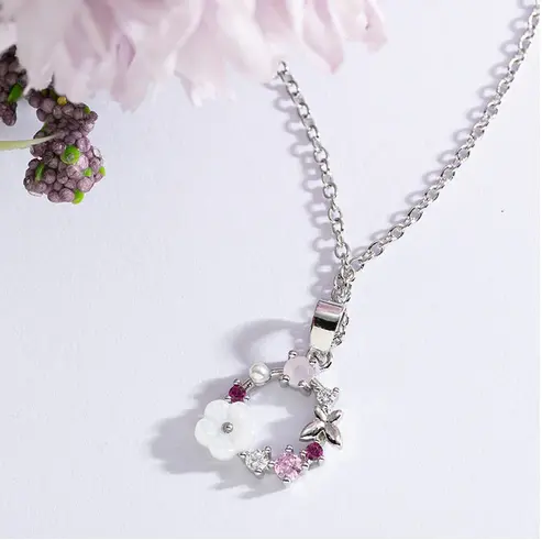 Collier Papillon en argenté