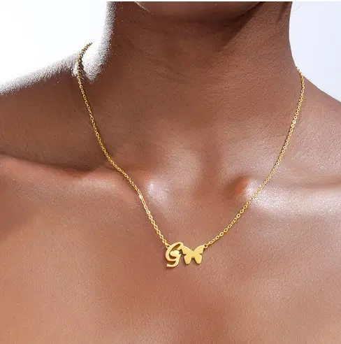 Collier Papillon Initiale