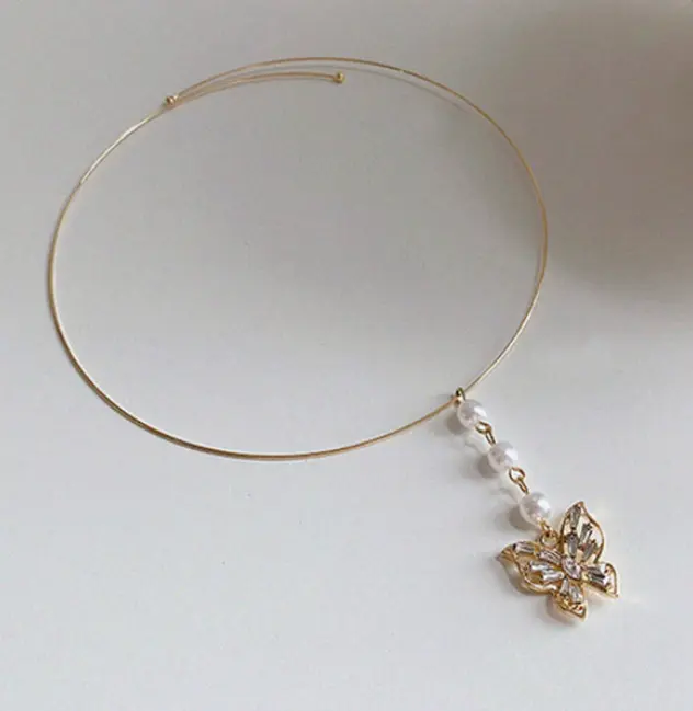 Collier Papillon Ras de Cou