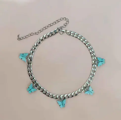 Collier Papillon Rétro