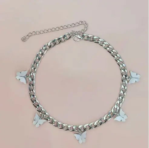 Collier Rétro Papillon Blanc