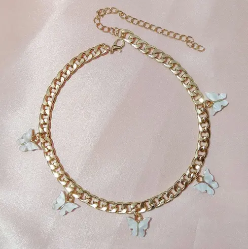 Collier Vintage Papillon Blanc