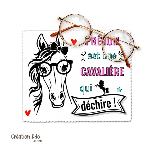 Essuie-lunette cheval personnalisé Prénom est une cavalière qui déchire Chiffonnette