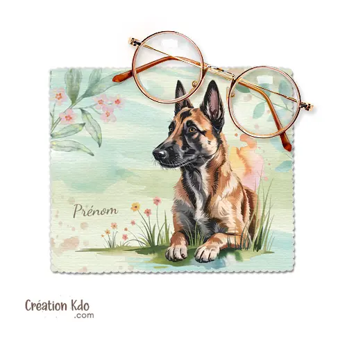 Essuie-lunette chien motif Malinois chiffonnette en microfibre ambiance nature