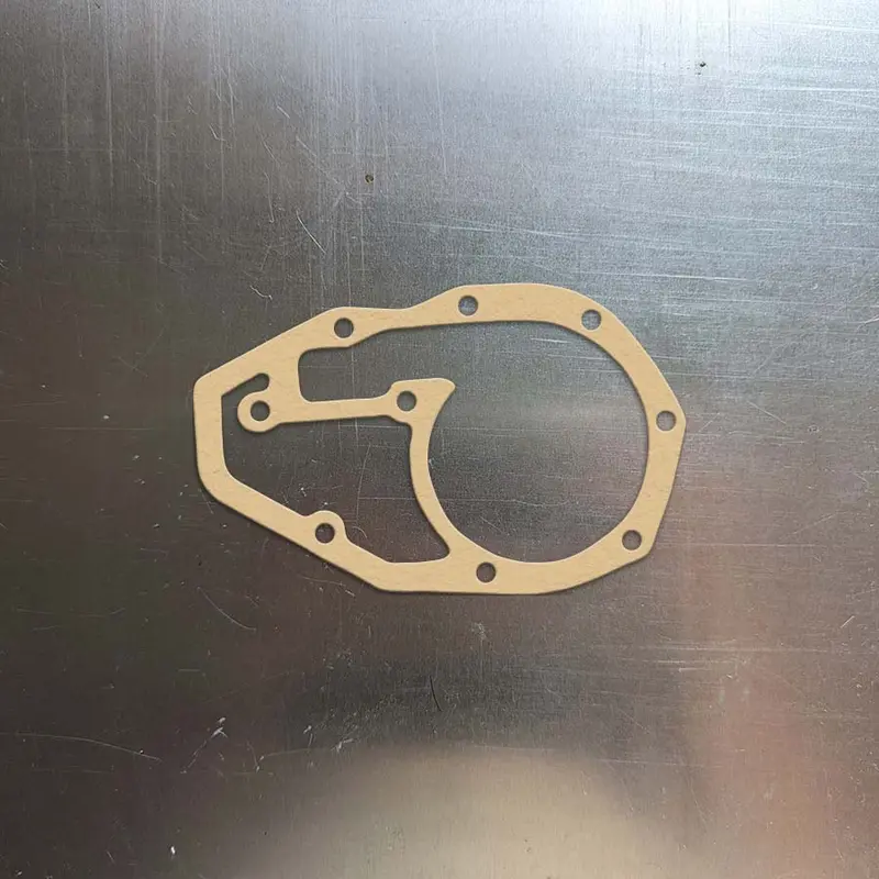 Joint pompe à eau – Renault R12 / R15 moteur 1,3L