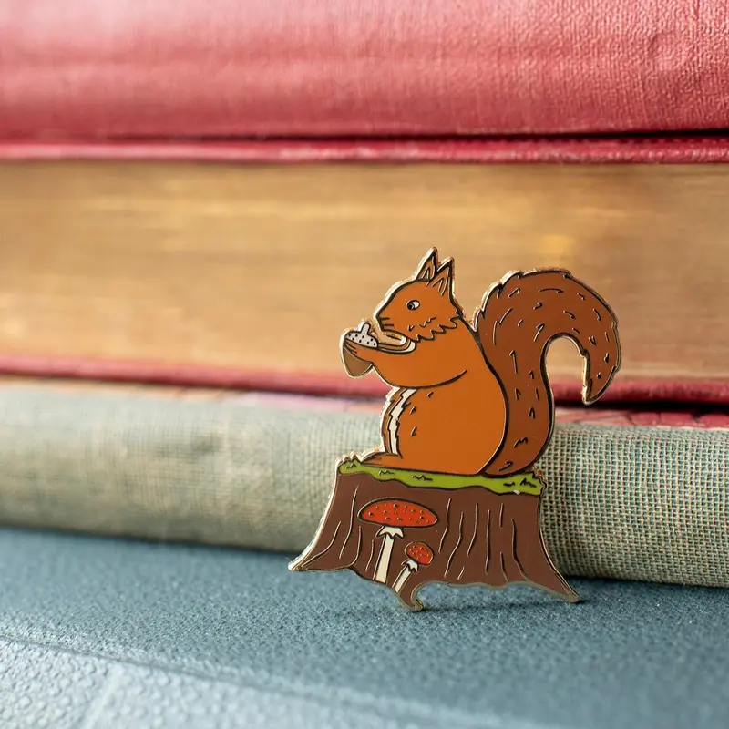 Pin's "Écureuil roux" - Accessoire