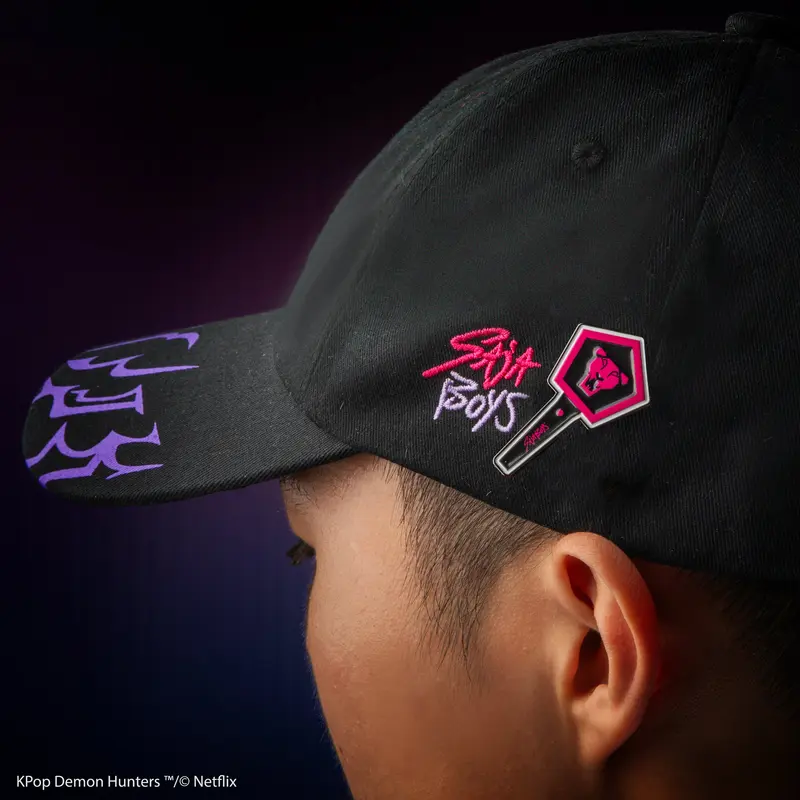 Pin's Lightstick Saja Boys