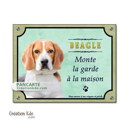 Plaque chien Beagle monte la garde à la maison panneau fond vert pastel