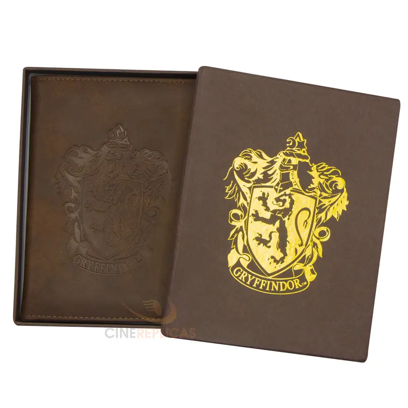 *Pochette à Passeport Gryffondor