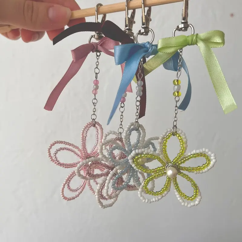Porte-clés fleur en perles