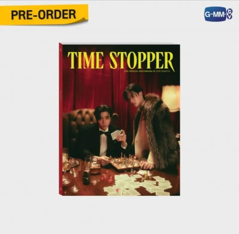 Précommande - TIME STOPPER THE OFFICIAL PHOTOBOOK OF PERTHSANTA