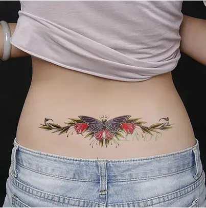 Tatouage Papillon Bas du Dos